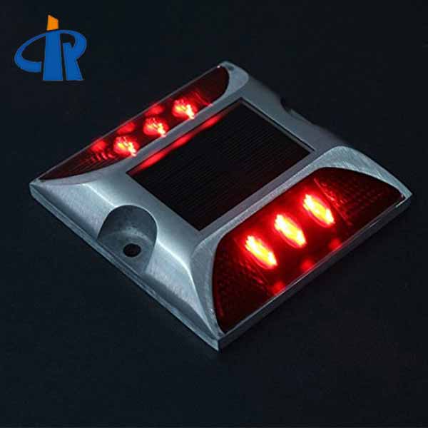 <h3>Yellow 360 Degree Solar Led Road Studs In China</h3>
